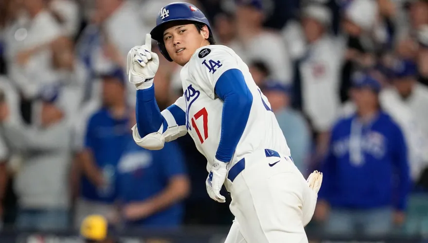 MLB/神！投手大谷6局飆10K　打者翔平3響砲轟出場外