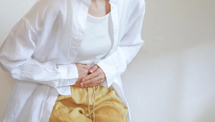 年底「壓力腸胃潮」來襲！醫警告：腸胃失衡恐波及大腦
