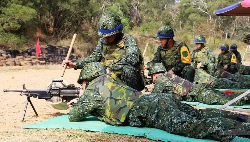 役男體位標準大幅收緊！BMI逾45才免役　身高150公分起須服役
