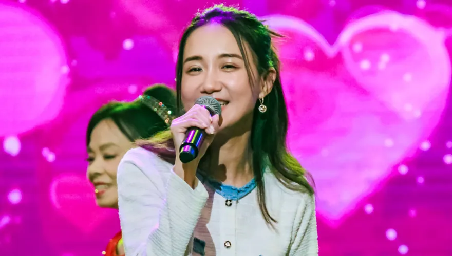 何妤玟見李子森嗨喊「是我的菜」　讚森恬CP郎才女貌