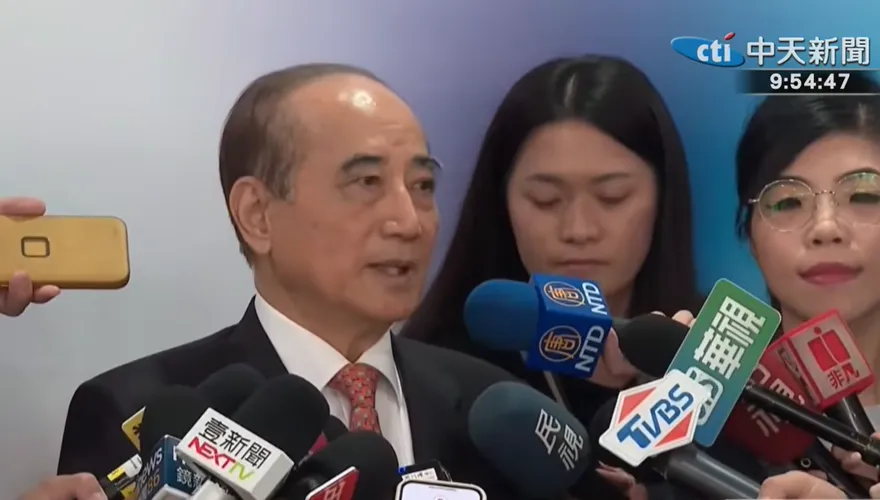 選前未表態…遭指「暗挺鄭麗文」?王金平：我也是鼓勵郝龍斌