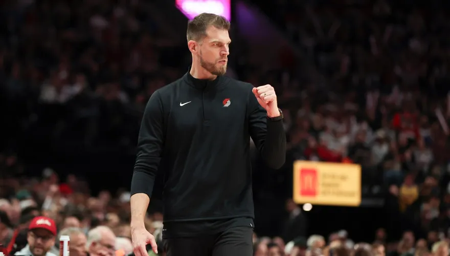NBA/教頭被捕很堅強！拓荒者打爆勇士　新賽季開胡