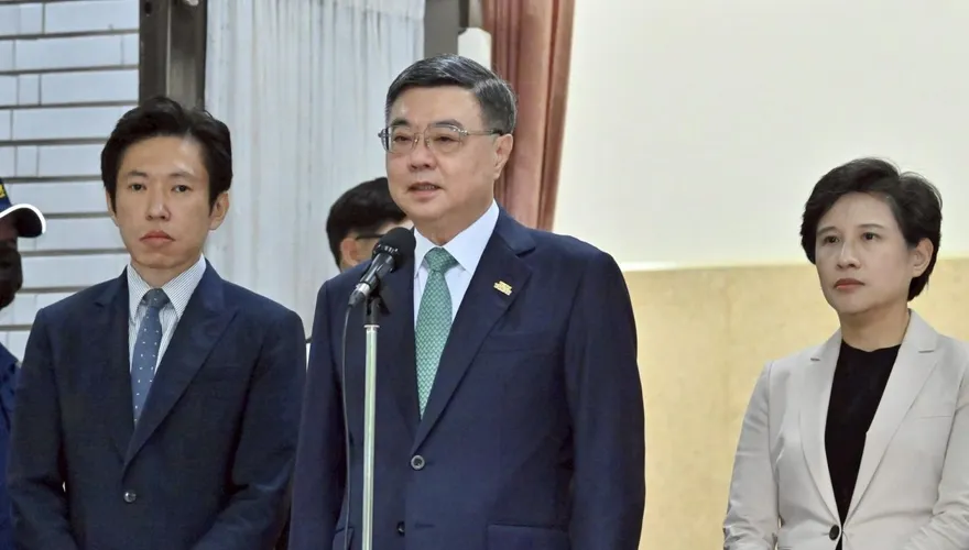 卓榮泰批台中疫調有重大疏失　今南下前進應變所坐鎮