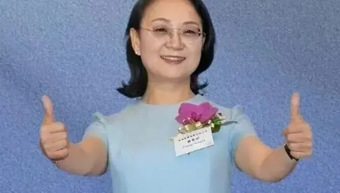 陸女首富換人！「化學老師」鍾慧娟擠下宗馥莉　製藥拼出6千億