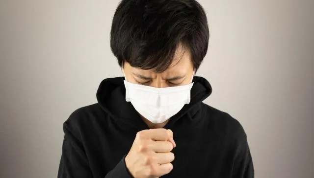 坣娜肺腺癌病逝　「8大症狀易誤認感冒」確診7成已末期