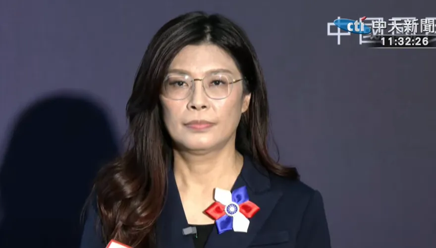 影/「大家心是相通的」鄭麗文親曝盧秀燕、侯友宜、張善政缺席原因