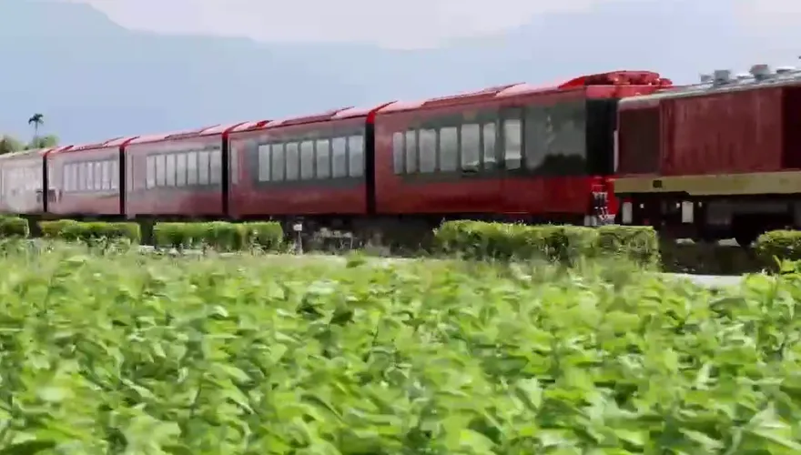 影/阿里山林鐵「森里號」第3次動態試車　預計明年營運