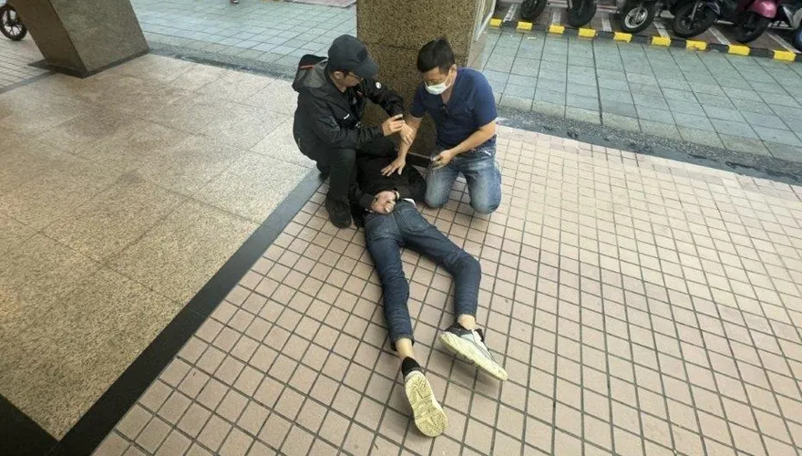 影/北市翁遇「活人棺改運」詐騙噴百萬　警活逮取款車手