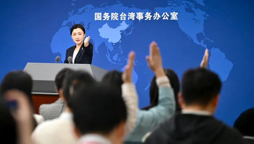 陸公安立案查沈伯洋將「全球通緝」？國台辦：依法終身追責