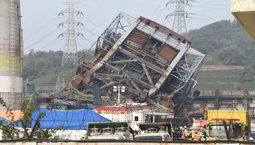 韓國蔚山發電廠坍塌事故再尋獲1具遺體　仍有4人遭埋