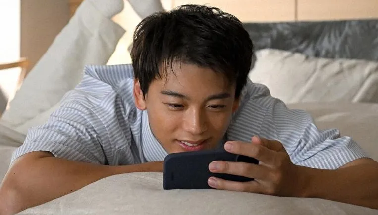 竹內涼真「睡衣紮褲」太可愛掀討論　夏帆30歲後領悟：快樂最重要