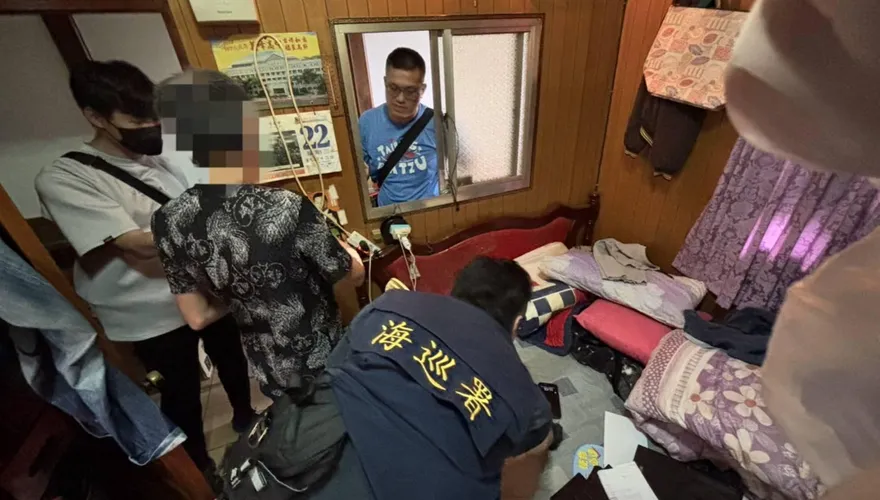 影/花蓮吉安工業區成毒窟　海巡攻堅逮8人起獲海洛因
