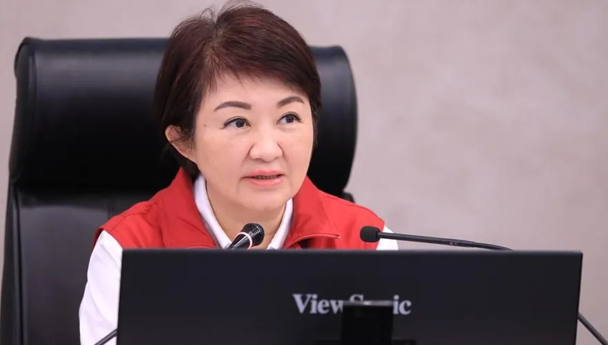 台中注意了！盧秀燕：鳳凰颱風應變中心提前於14時一級開設