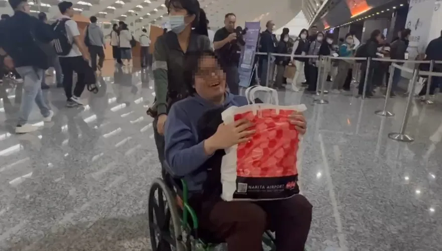 影/涉嫌造謠蕭美琴花錢買演說　男返國遭逮笑稱：會當真的人是腦子有問題！