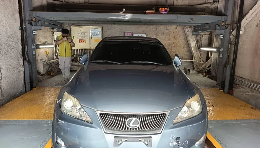 19年LEXUS轎車1500元拍出　中古車業者喊：虧大了