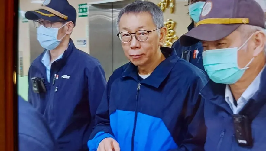 不滿北院拒絕「法庭直播」只准「事後」播放　柯文哲提抗告