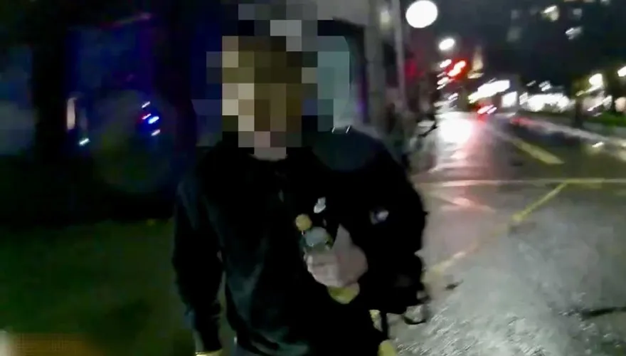 影/蘆洲醉男盧到朋友受不了　嗆警遭管束變「在地青年」