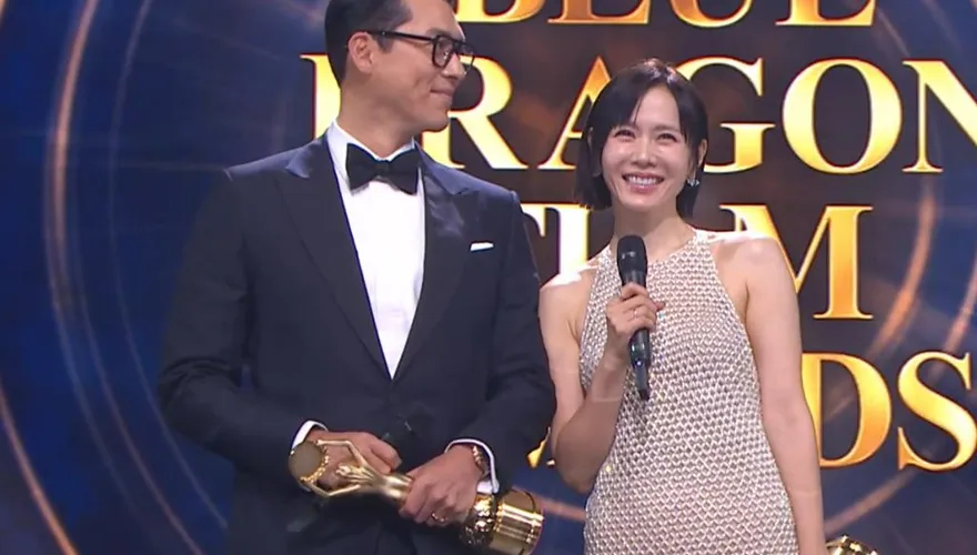 韓影壇首例！夫妻檔奪影帝影后　玄彬、孫藝珍青龍獎破紀錄