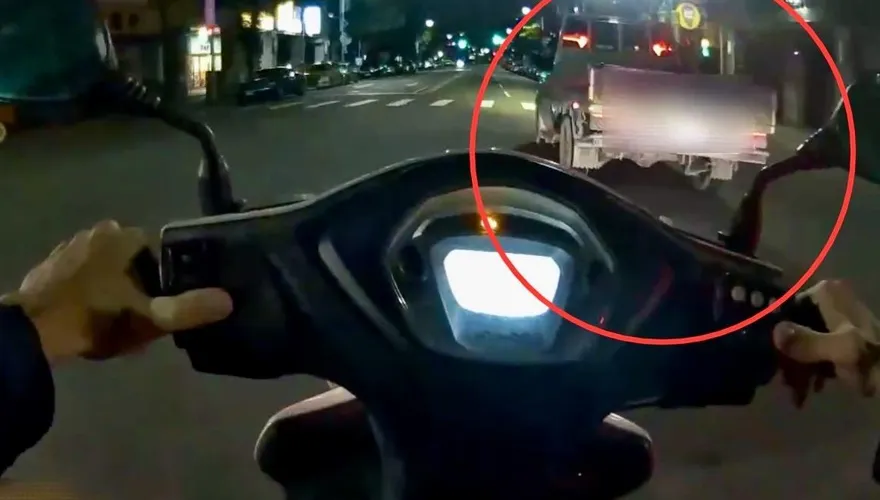影/貨車拒檢逃逸台64狂飆　警開出15張罰單重罰10萬