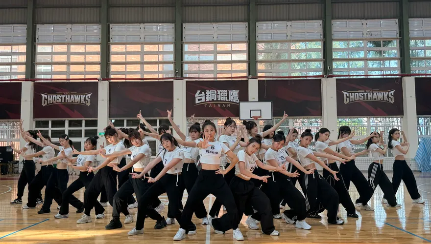世界冠軍舞團訪台魔鬼訓練！　Wing Stars將現身台南、高雄、台北快閃