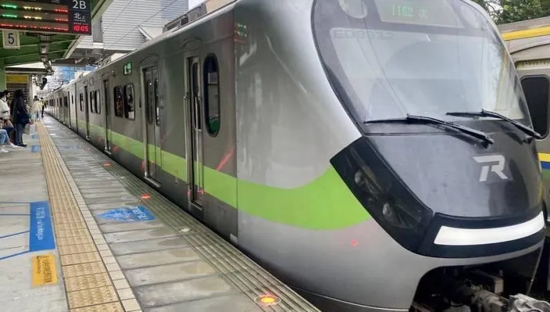 民眾砍竹子壓垮台鐵電車線　日南=大甲一度停駛1小時