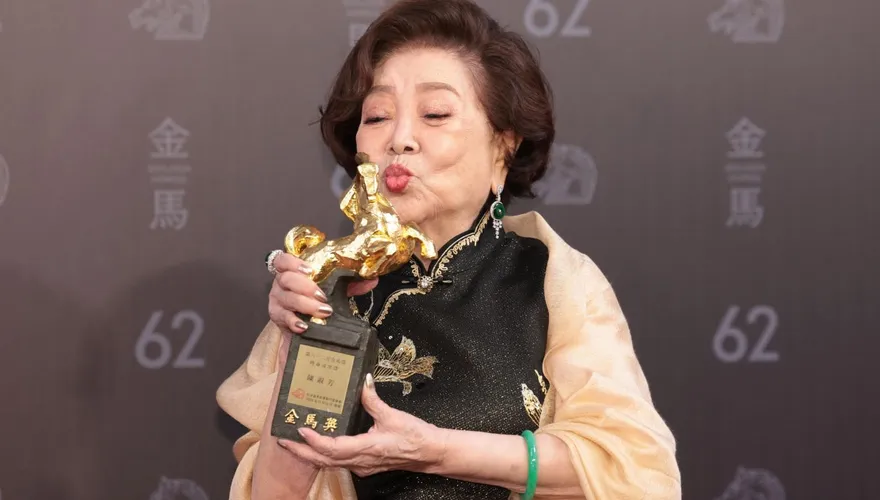 金馬62/二度喊不漲價！陳淑芳獲終身成就獎感言超時：才不管你