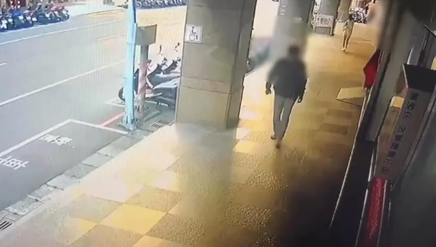 影/新莊男不滿妹妹遭男友家暴　談判破裂持刀砍人後自首