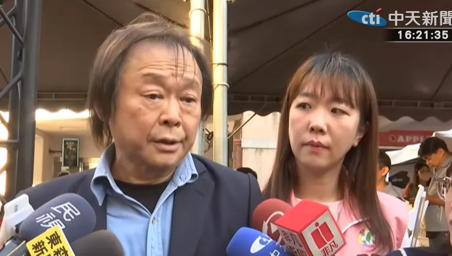 蔣萬安出席路跑喊「從從容容」！王世堅盼更努力投入市政