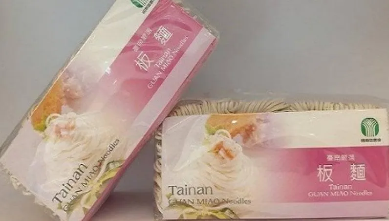 網購農會麵條竟「升級三倍量」零加價　他嗨翻：雇用到阿嬤？
