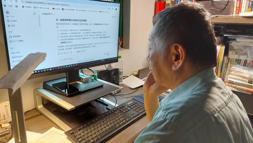 柯文哲「研究日本聯合政府」和AI吵架　陳智菡曝：ChatGPT向柯道歉