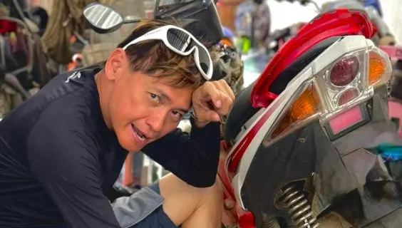 大馬黃志明泰國嚴重車禍離世！享年56歲　圈內好友悲痛哀悼