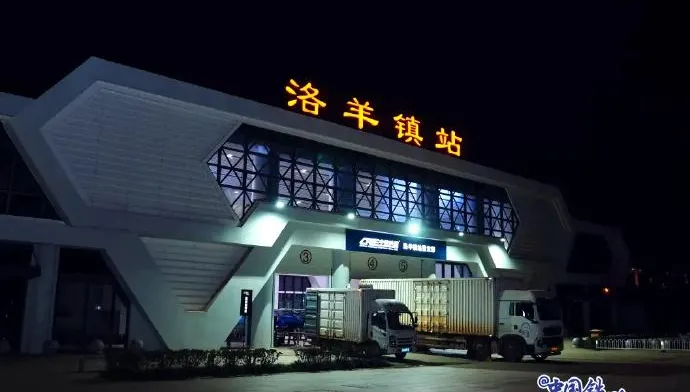 11死2傷！昆明車站試驗列車撞工人　傳「提前上道換軌」釀禍