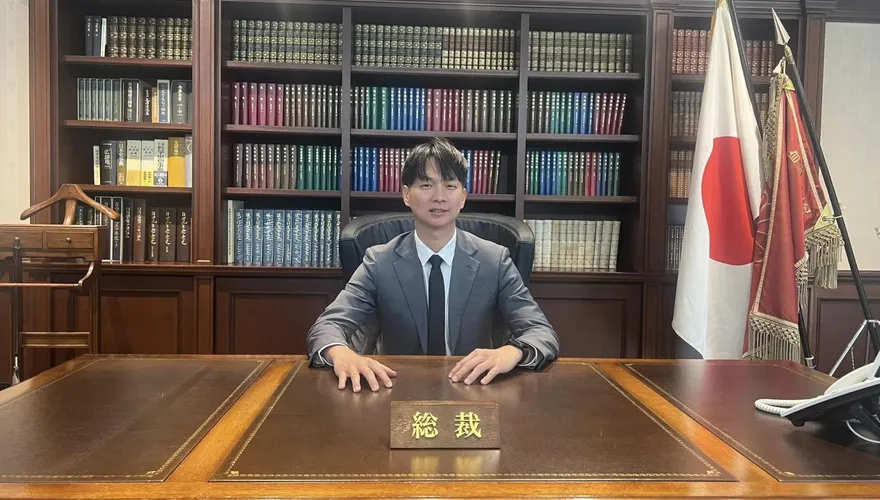 青鳥粉專大翻車！　批白議員坐高市早苗位子「無禮」遭狠打臉