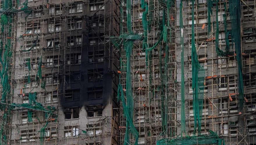 香港宏福苑大火樓宇結構恐損壞　專家：重建或比維修划算