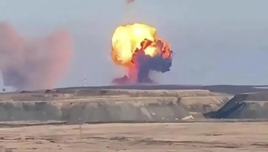 影/俄「薩爾馬特」洲際核導彈再度試射失敗　半空爆炸冒紫色毒雲