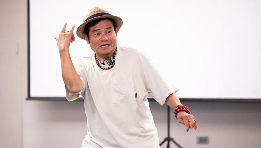 許效舜變講師！自薦授課台語表演班「小題大作」