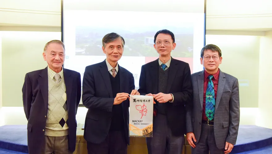 馬偕醫大攜手中原大學簽MOU　推跨域人才培育與科研創新