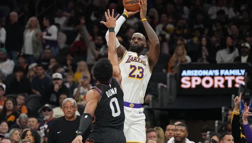 NBA/差點浪費20分領先翻船！湖人靠詹皇關鍵罰球驚險射下太陽