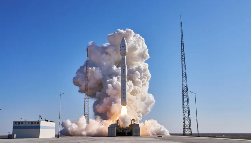 差200米！SpaceX控陸發射衛星「險撞」星鏈　陸媒反批「碰瓷」