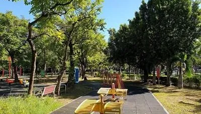 台中恐怖阿嬤出沒公園　藉口「看褲子」猥褻男童遭提告