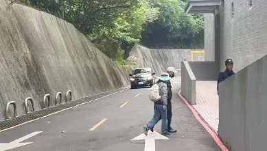 張文一天奪3命！　父母2年未聯繫錯愕...今現身二殯