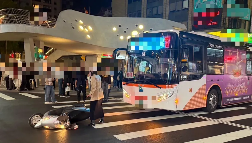 影/才發生隨機攻擊！中山捷運站商圈「同地點」再傳車禍、1乘客受傷