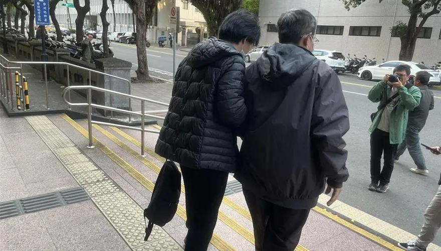 國中生割頸案判決引爆眾怒！「乾哥爸媽被肉搜」 網炸鍋轟道歉