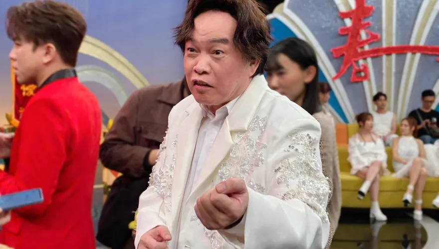 康康重摔後首露面！談王ADEN臭臉丟工作　建議要學情緒管理