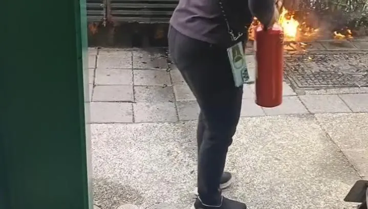 影/驚悚瞬間！高雄變電箱疑故障引3度爆炸　2732戶停電