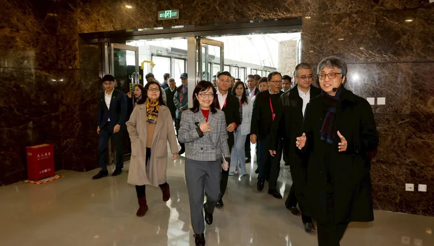 上海參訪行程聚焦「科技改變生活」　林奕華：盼將經驗帶回台北