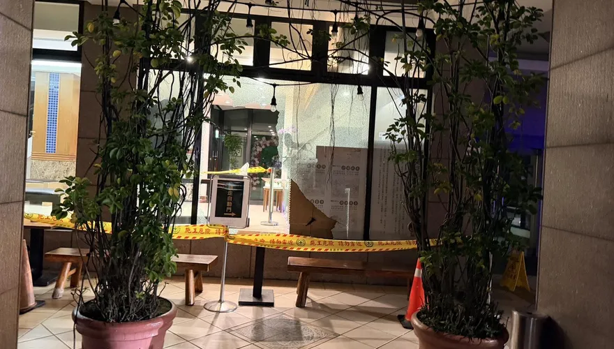 宜蘭強震撼全台　礁溪山泉飯店大廳玻璃震破誇張畫面曝