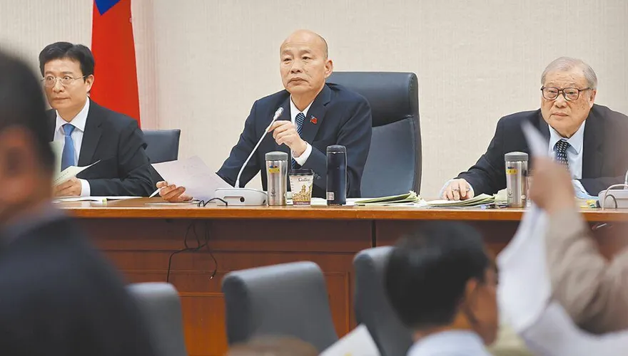賴清德被狠打臉！羅智強戳破「綠營抹紅韓國瑜一條龍」內幕