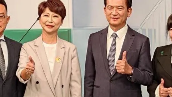 快訊/綠營內戰台南市壓軸登場！　憲妃大戰今晚電話民調見真章