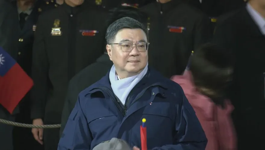 卓榮泰元旦允諾：軍人待遇、停砍公教年金等依釋憲結果而辦